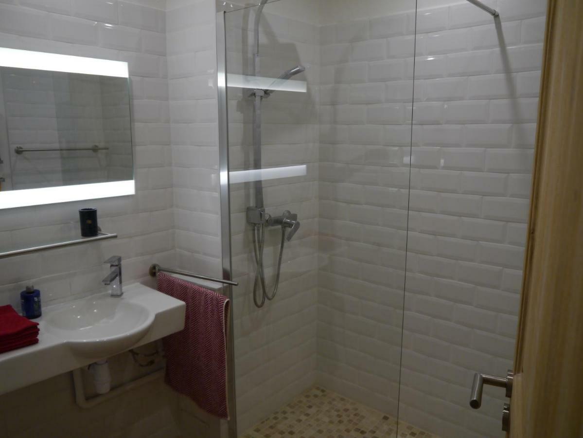 Ferienwohnung Aux 4 Fontaines Narbonne Exterior foto